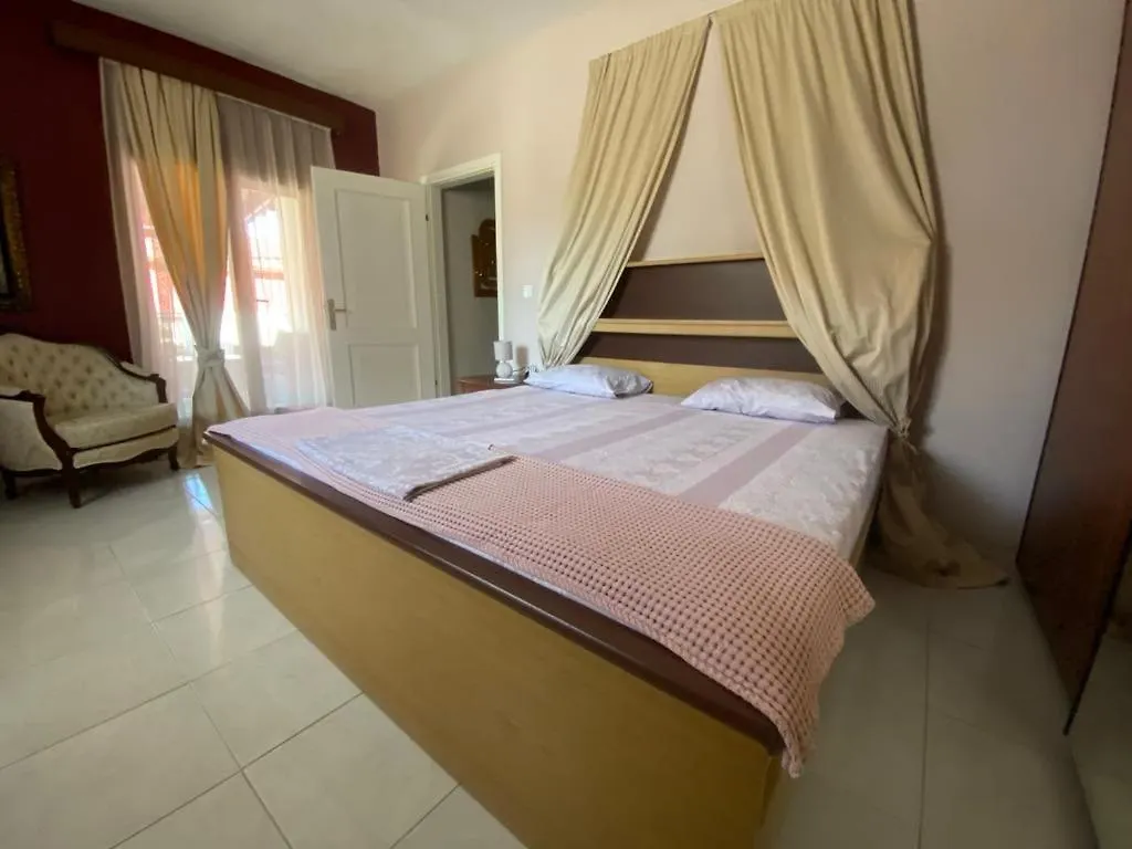 Holiday home Thomis Villa Nea Iraklia